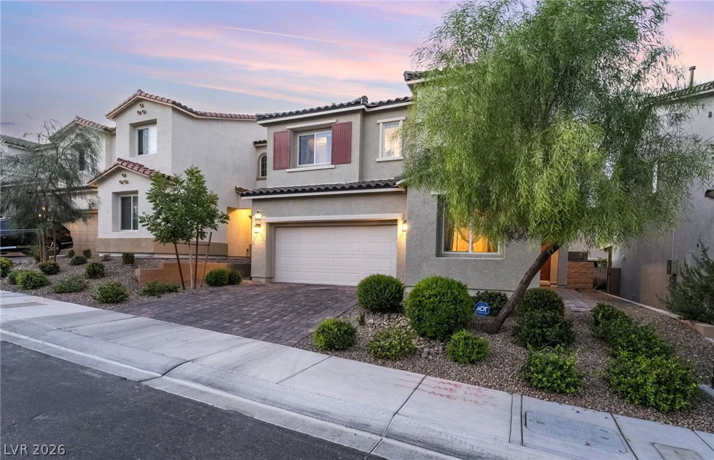 10400 Sadie Blake, Las Vegas, NV 89166