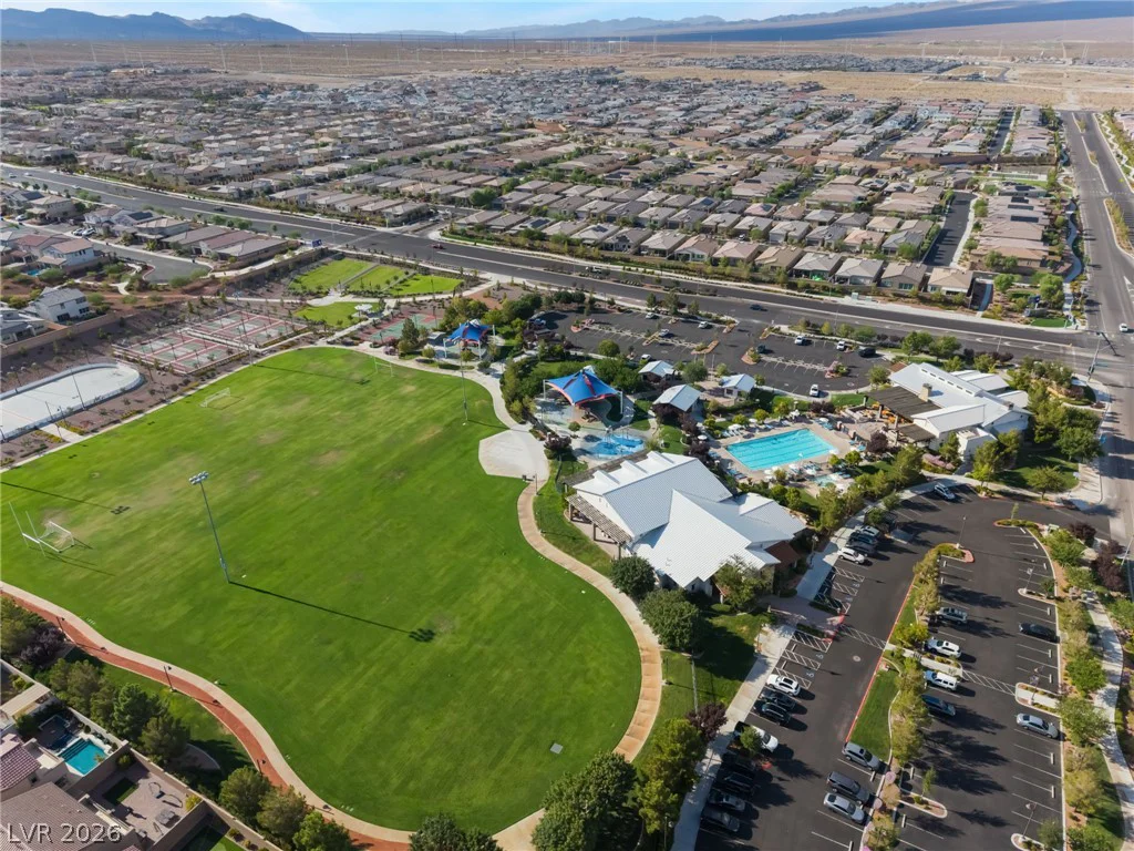 10400 Sadie Blake, Las Vegas, NV 89166
