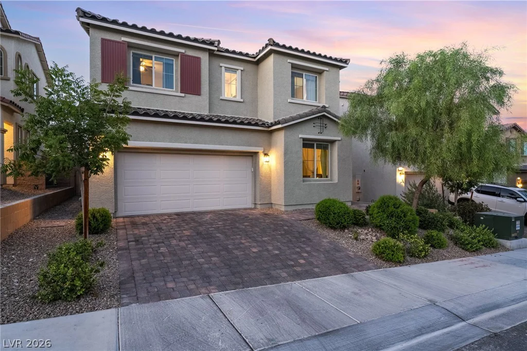 10400 Sadie Blake, Las Vegas, NV 89166