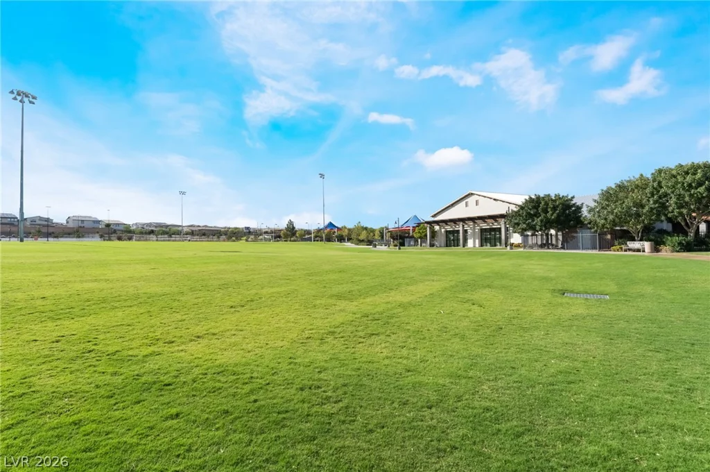 10400 Sadie Blake, Las Vegas, NV 89166