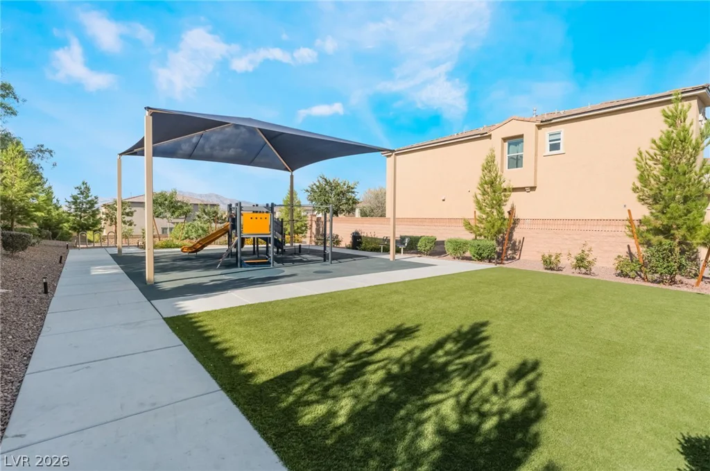 10400 Sadie Blake, Las Vegas, NV 89166