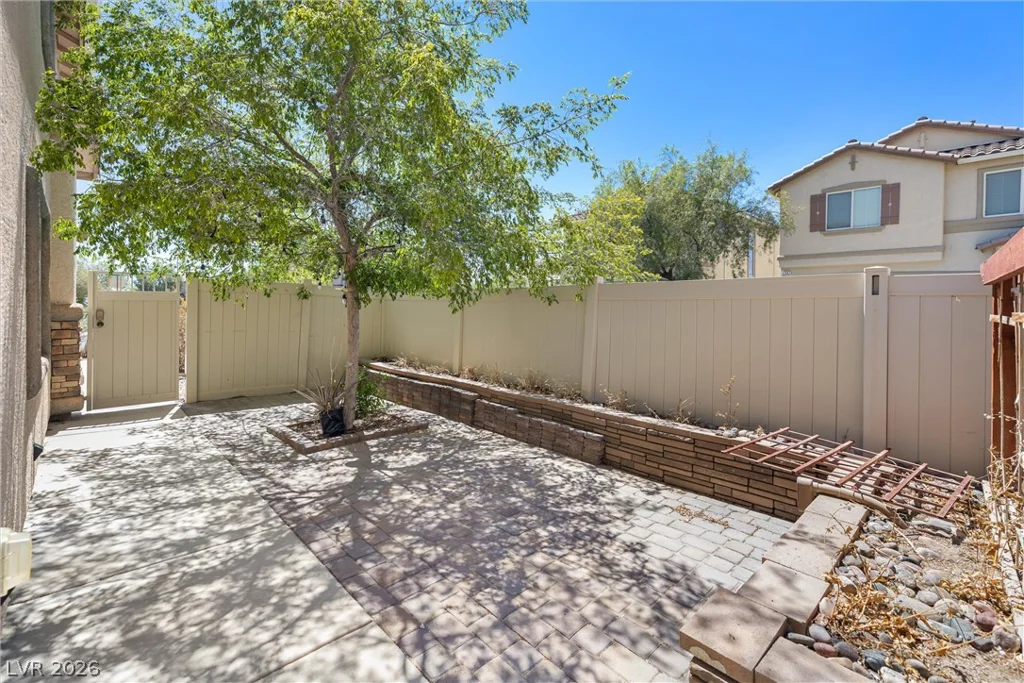 10883 Hawthorne Berry, Las Vegas, NV 89141