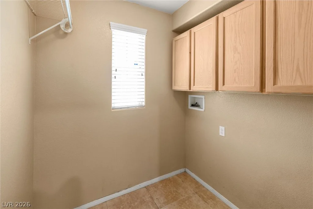 10883 Hawthorne Berry, Las Vegas, NV 89141