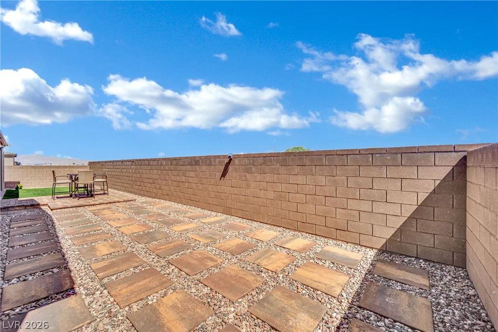 120 Barclay Heights, Henderson, NV 89015
