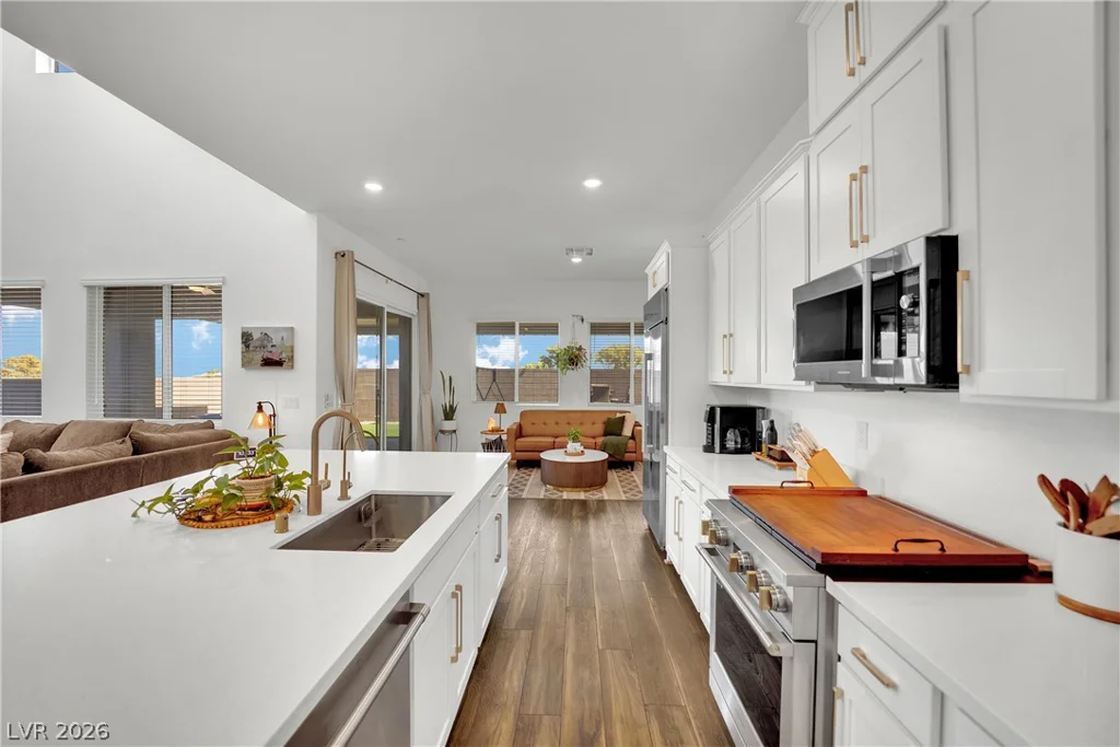120 Barclay Heights, Henderson, NV 89015