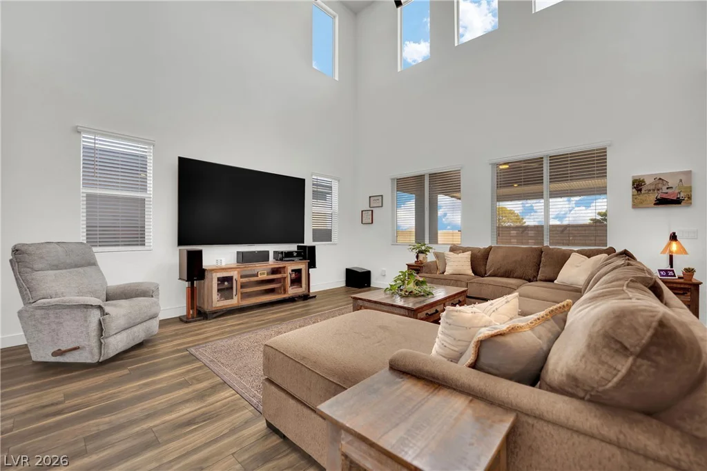 120 Barclay Heights, Henderson, NV 89015