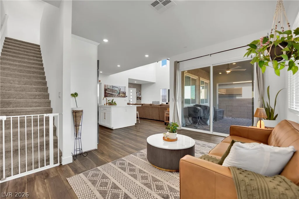 120 Barclay Heights, Henderson, NV 89015