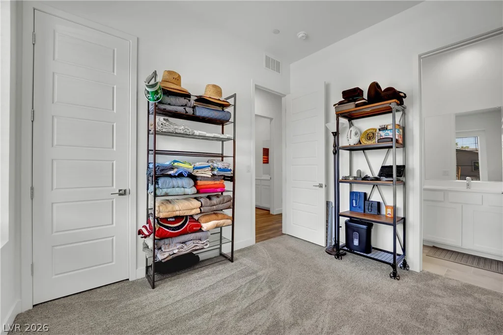 120 Barclay Heights, Henderson, NV 89015