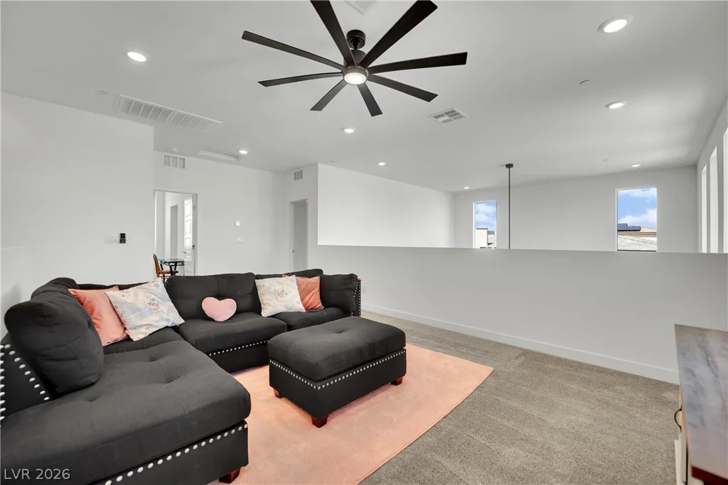120 Barclay Heights, Henderson, NV 89015