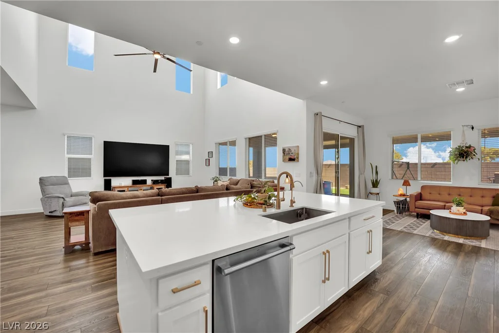 120 Barclay Heights, Henderson, NV 89015