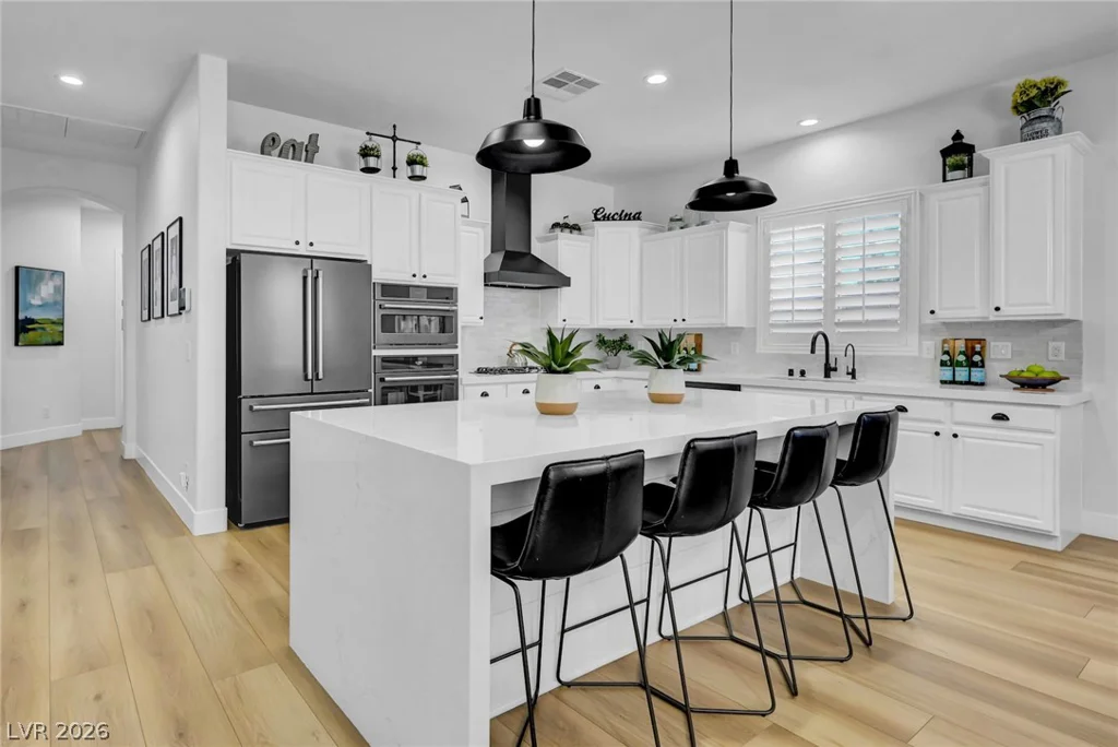 9155 Cimarron River, Las Vegas, NV 89149