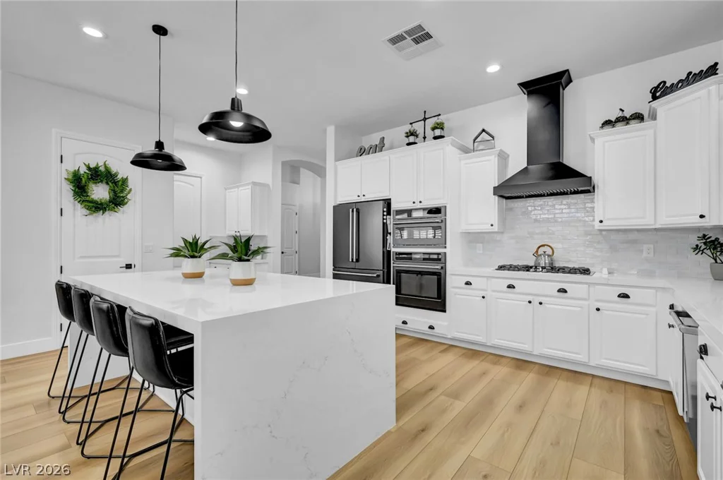 9155 Cimarron River, Las Vegas, NV 89149