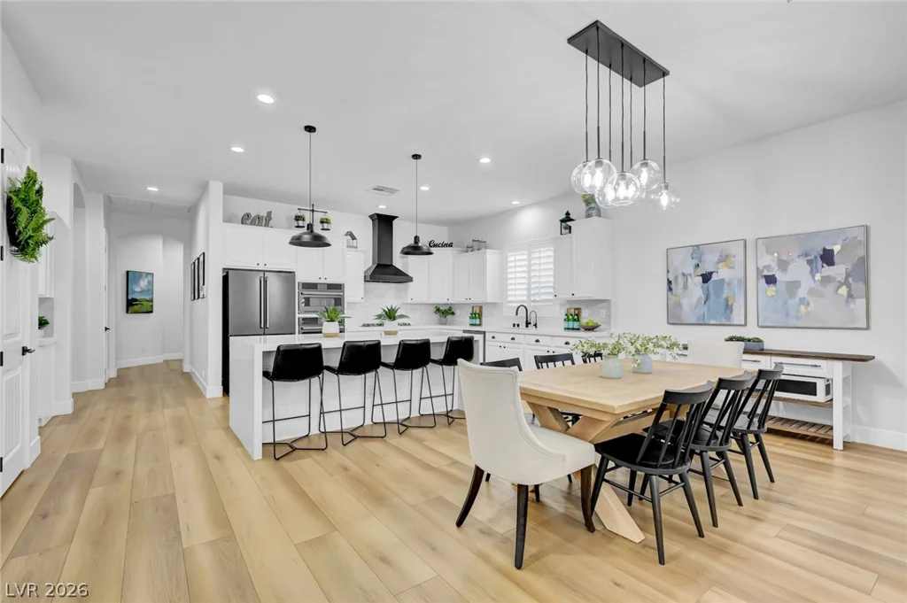 9155 Cimarron River, Las Vegas, NV 89149