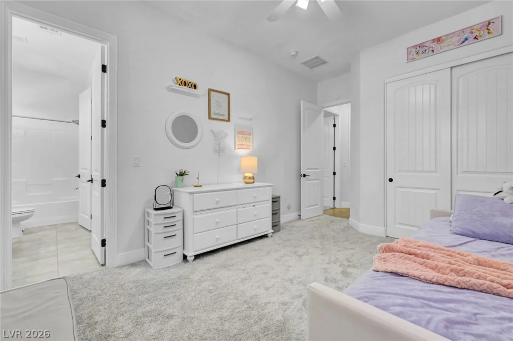 9155 Cimarron River, Las Vegas, NV 89149