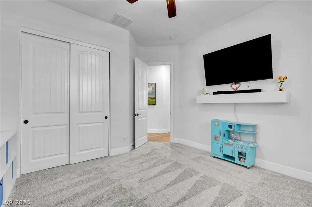 9155 Cimarron River, Las Vegas, NV 89149