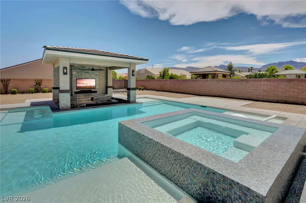 9155 Cimarron River, Las Vegas, NV 89149