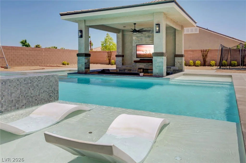 9155 Cimarron River, Las Vegas, NV 89149