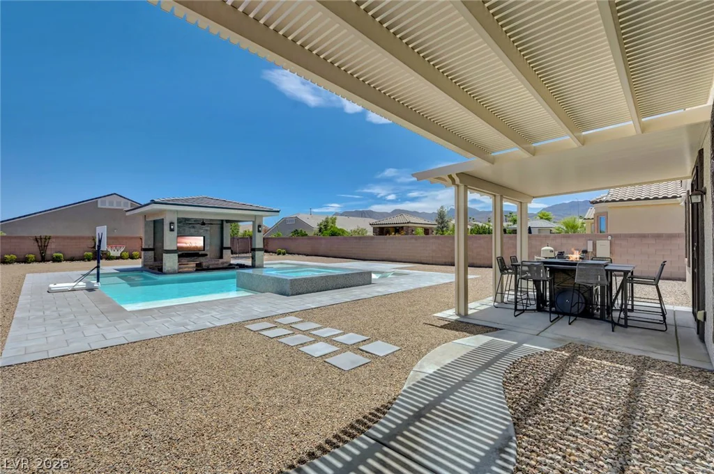 9155 Cimarron River, Las Vegas, NV 89149