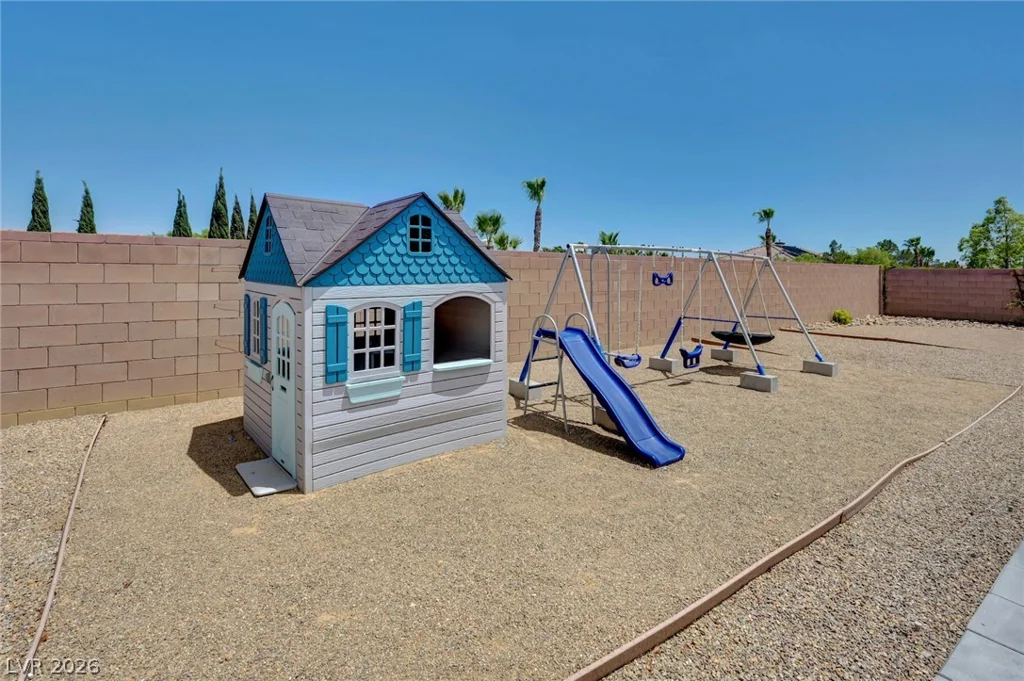 9155 Cimarron River, Las Vegas, NV 89149