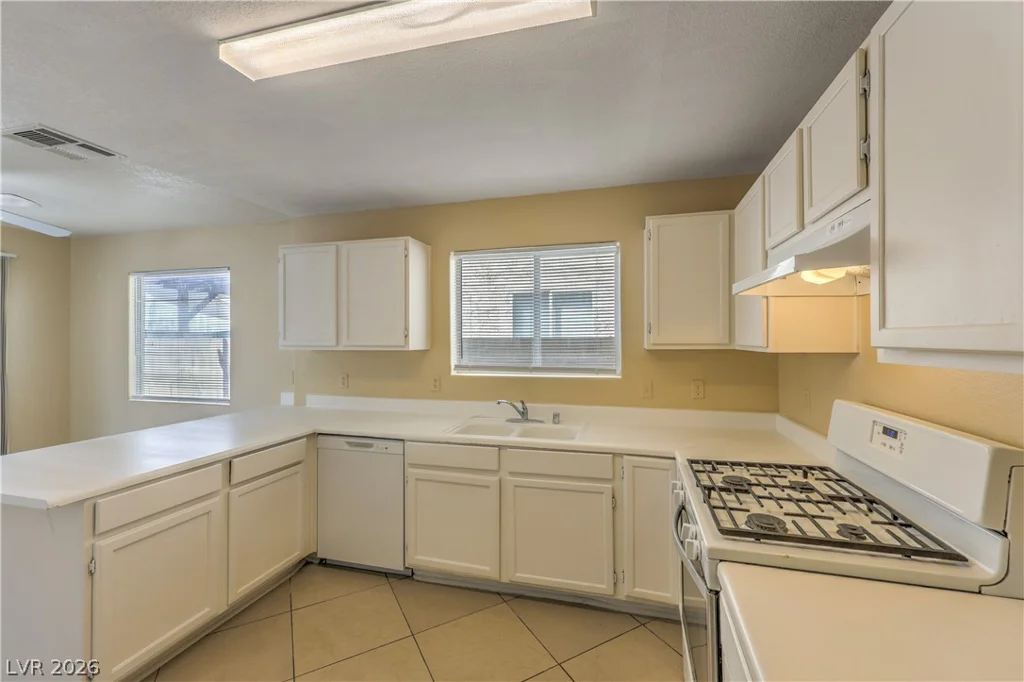 3921 Sir Payne, Las Vegas, NV 89104