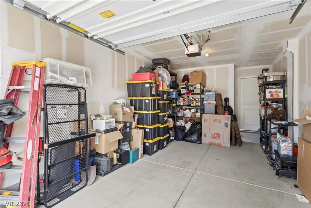 2554 Petunia Garden, North Las Vegas, NV 89081