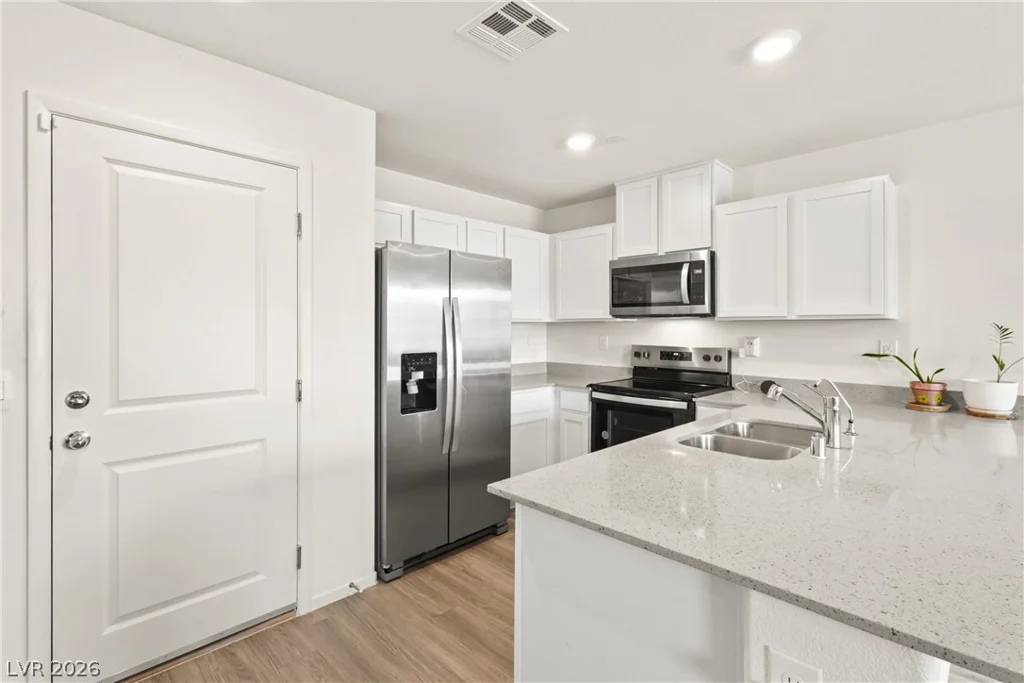 2554 Petunia Garden, North Las Vegas, NV 89081