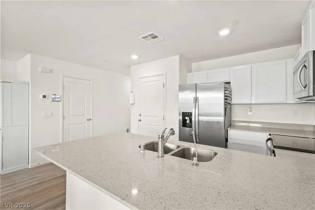 2554 Petunia Garden, North Las Vegas, NV 89081