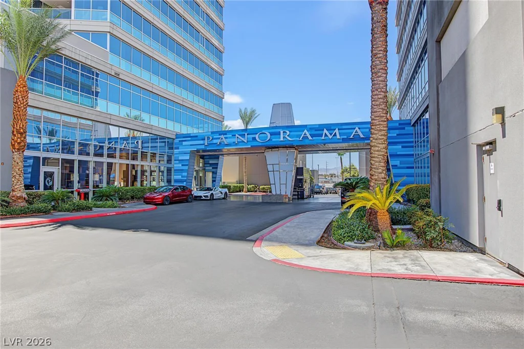 4525 Dean Martin, Las Vegas, NV 89103