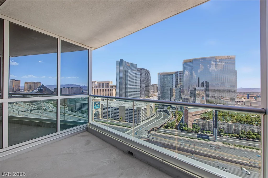 4525 Dean Martin, Las Vegas, NV 89103