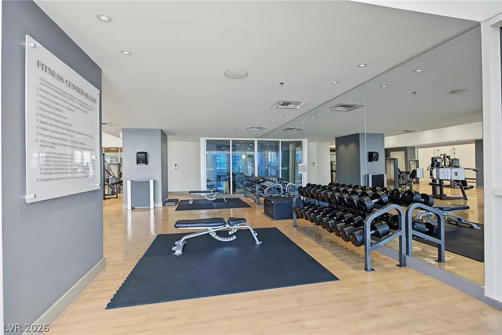 4525 Dean Martin, Las Vegas, NV 89103