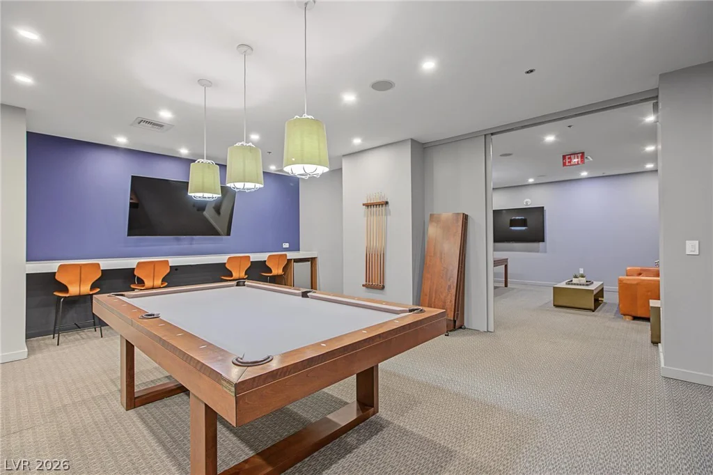 4525 Dean Martin, Las Vegas, NV 89103