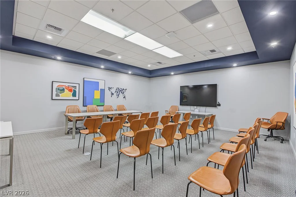 4525 Dean Martin, Las Vegas, NV 89103