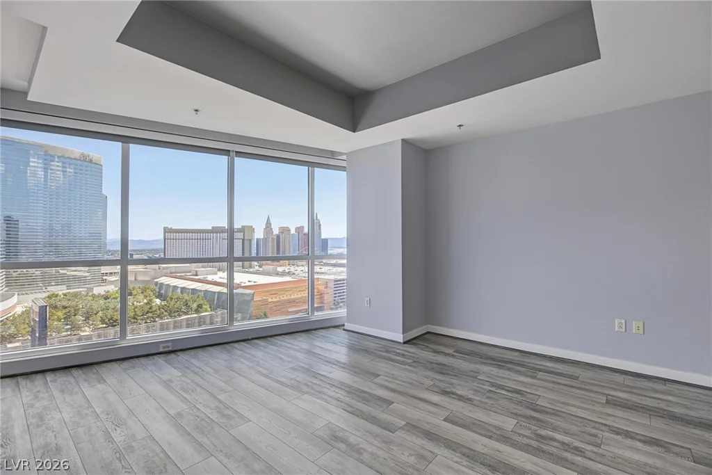 4525 Dean Martin, Las Vegas, NV 89103