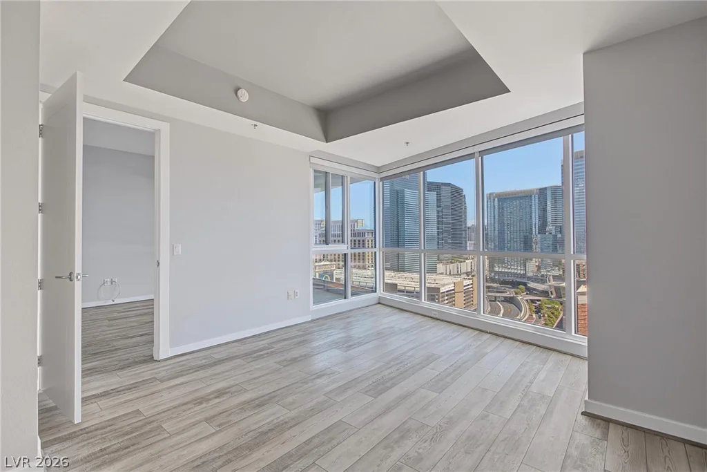 4525 Dean Martin, Las Vegas, NV 89103
