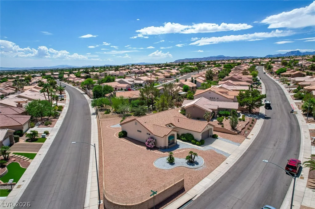 2832 Hanging Rock, Las Vegas, NV 89134