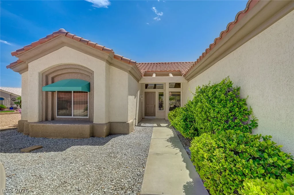 2832 Hanging Rock, Las Vegas, NV 89134