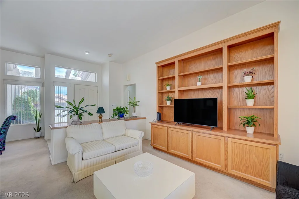 2832 Hanging Rock, Las Vegas, NV 89134