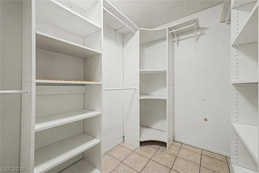 2112 Cameron, Las Vegas, NV 89102