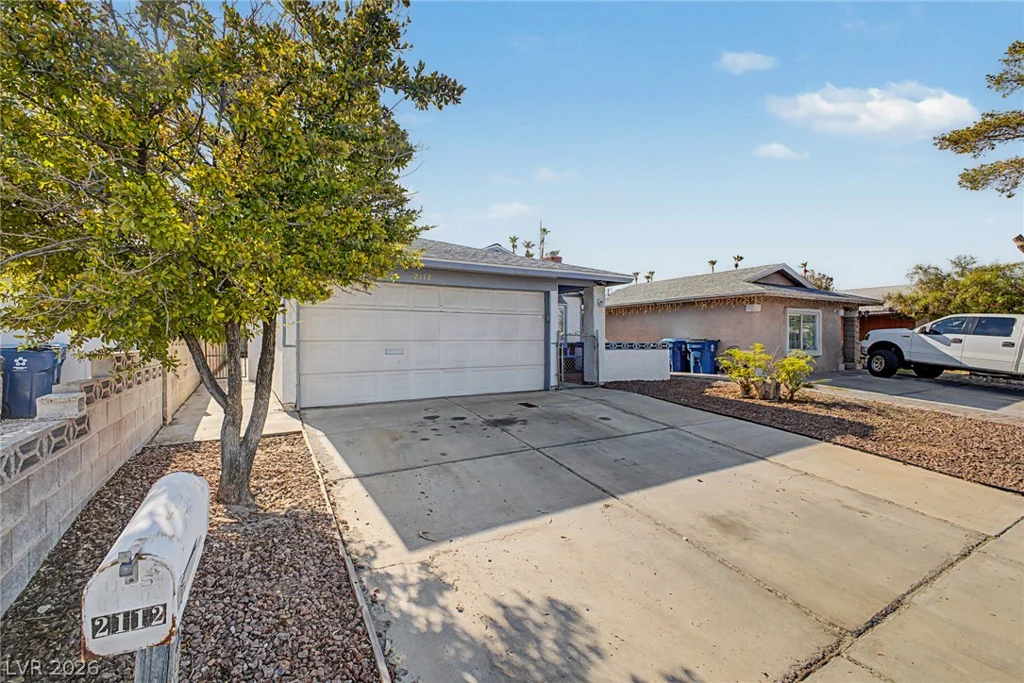 2112 Cameron, Las Vegas, NV 89102