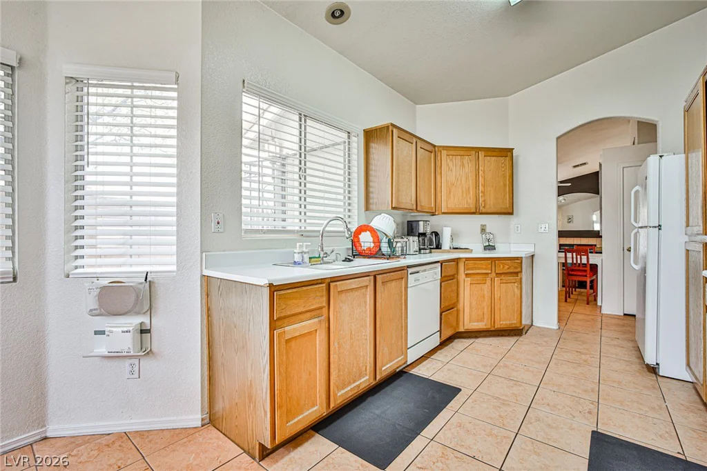 8465 Lodge Haven, Las Vegas, NV 89123