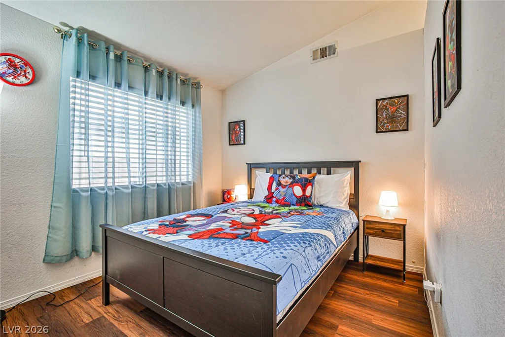 8465 Lodge Haven, Las Vegas, NV 89123