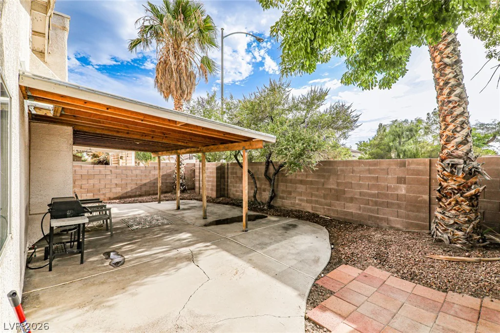 8465 Lodge Haven, Las Vegas, NV 89123