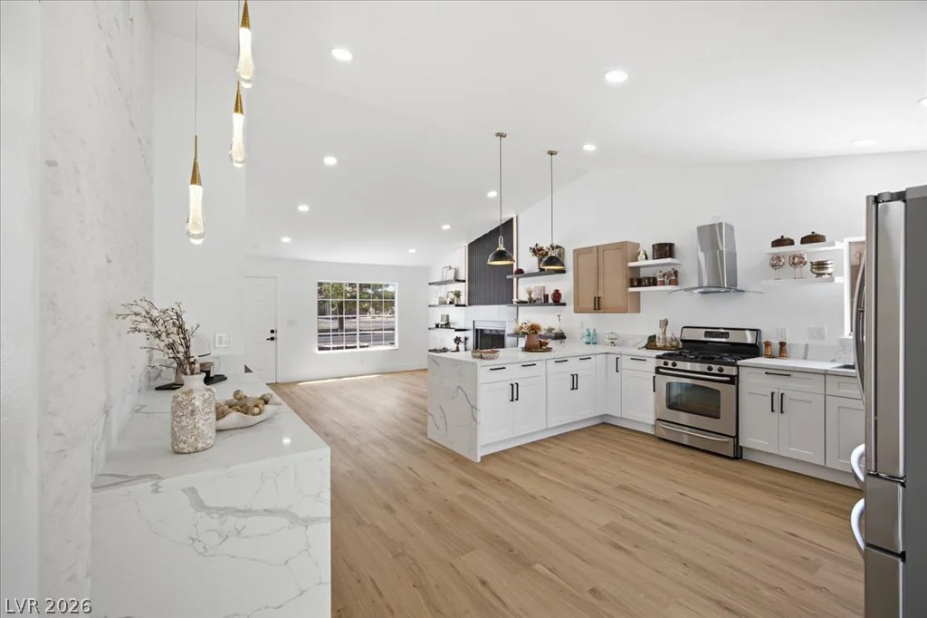 1707 Foxglove, Las Vegas, NV 89142