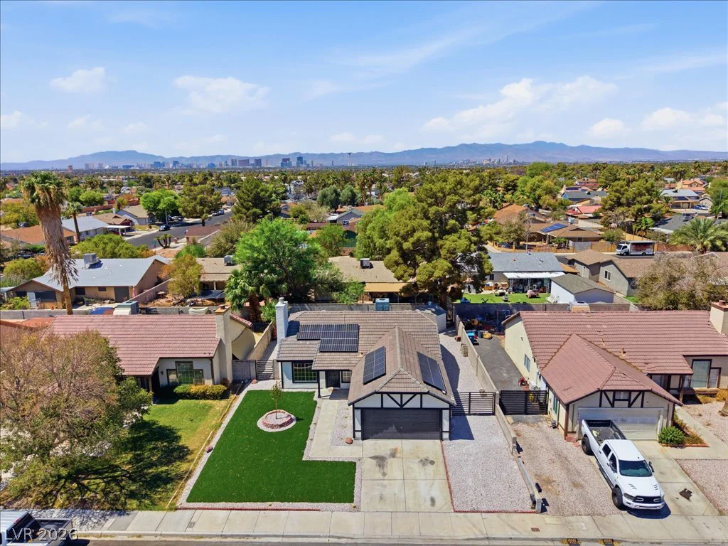 1707 Foxglove, Las Vegas, NV 89142