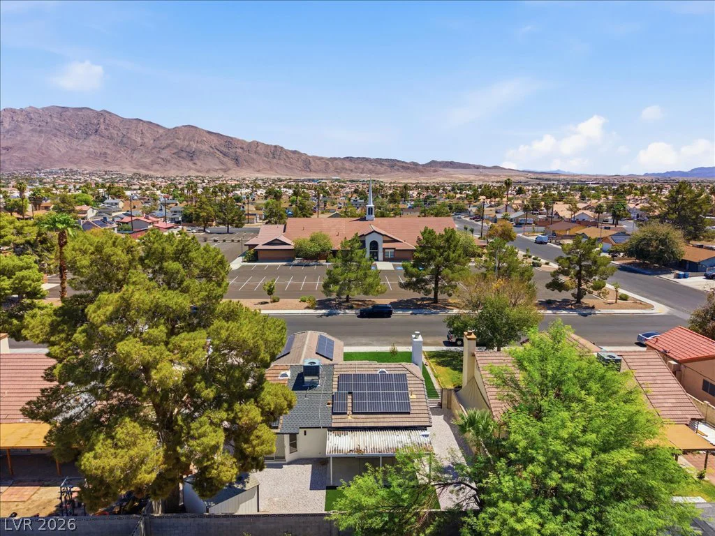 1707 Foxglove, Las Vegas, NV 89142