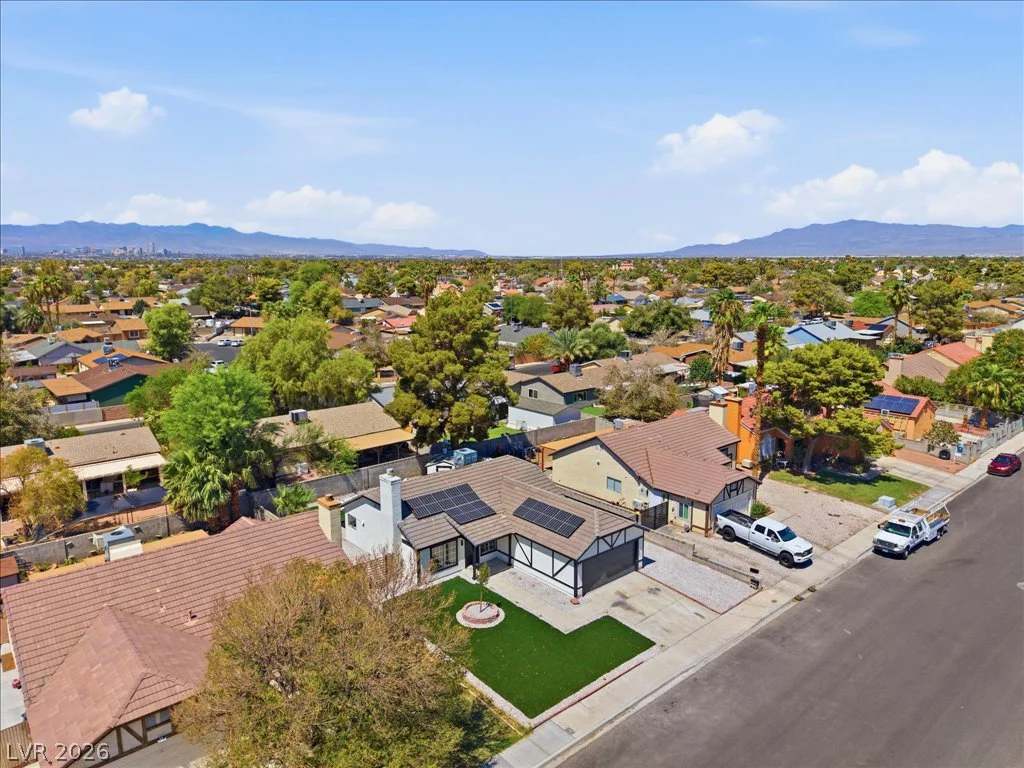 1707 Foxglove, Las Vegas, NV 89142