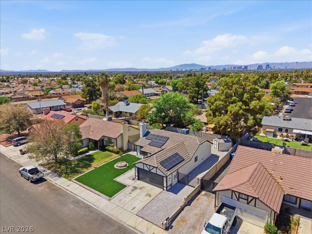 1707 Foxglove, Las Vegas, NV 89142