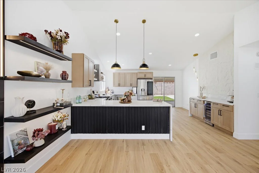 1707 Foxglove, Las Vegas, NV 89142