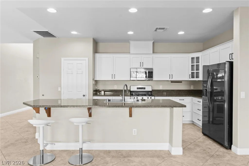 7568 Stray Horse, Las Vegas, NV 89113