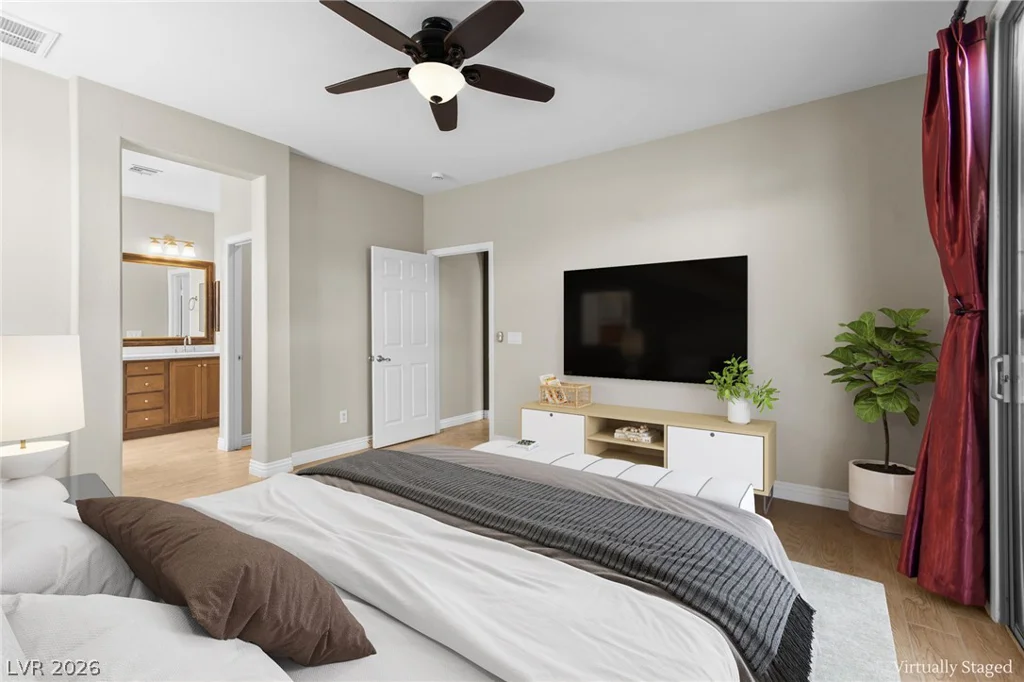 7568 Stray Horse, Las Vegas, NV 89113